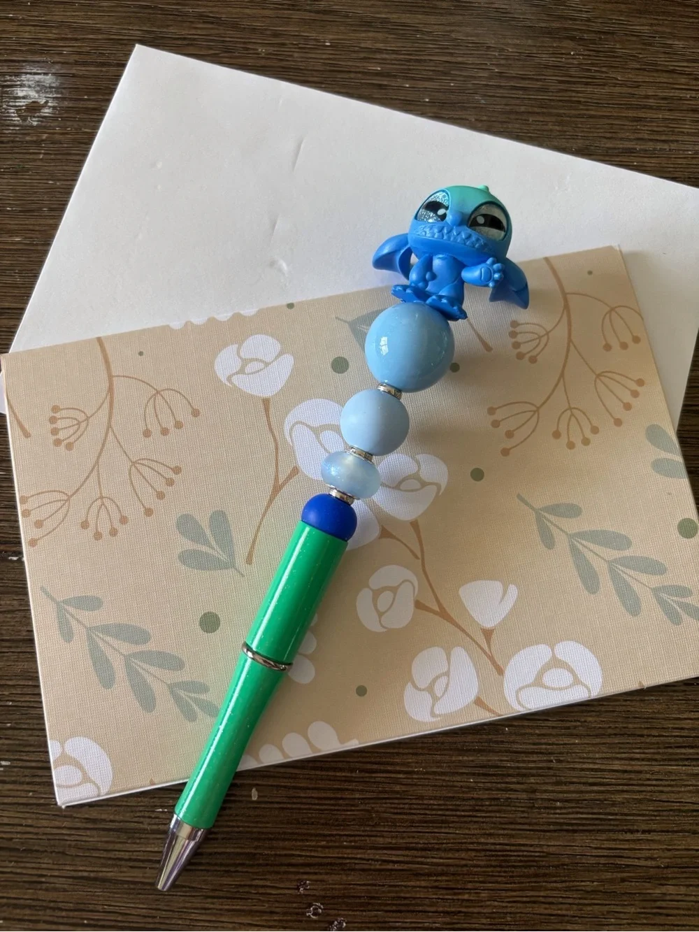 Disney Doorables: Lilo & Stitch: Stitch angry dual color handmade beaded pen
